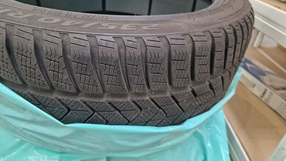 Sprzedam opony Pirelli