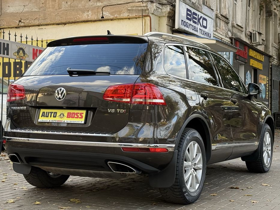Volkswagen Touareg, 152т.км., цілий, пневмо