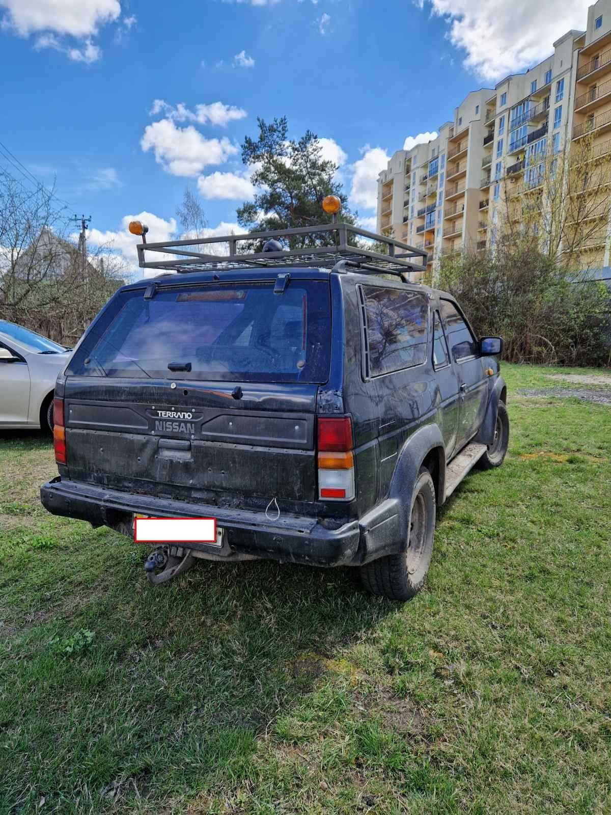 Nissan Terrano 1991