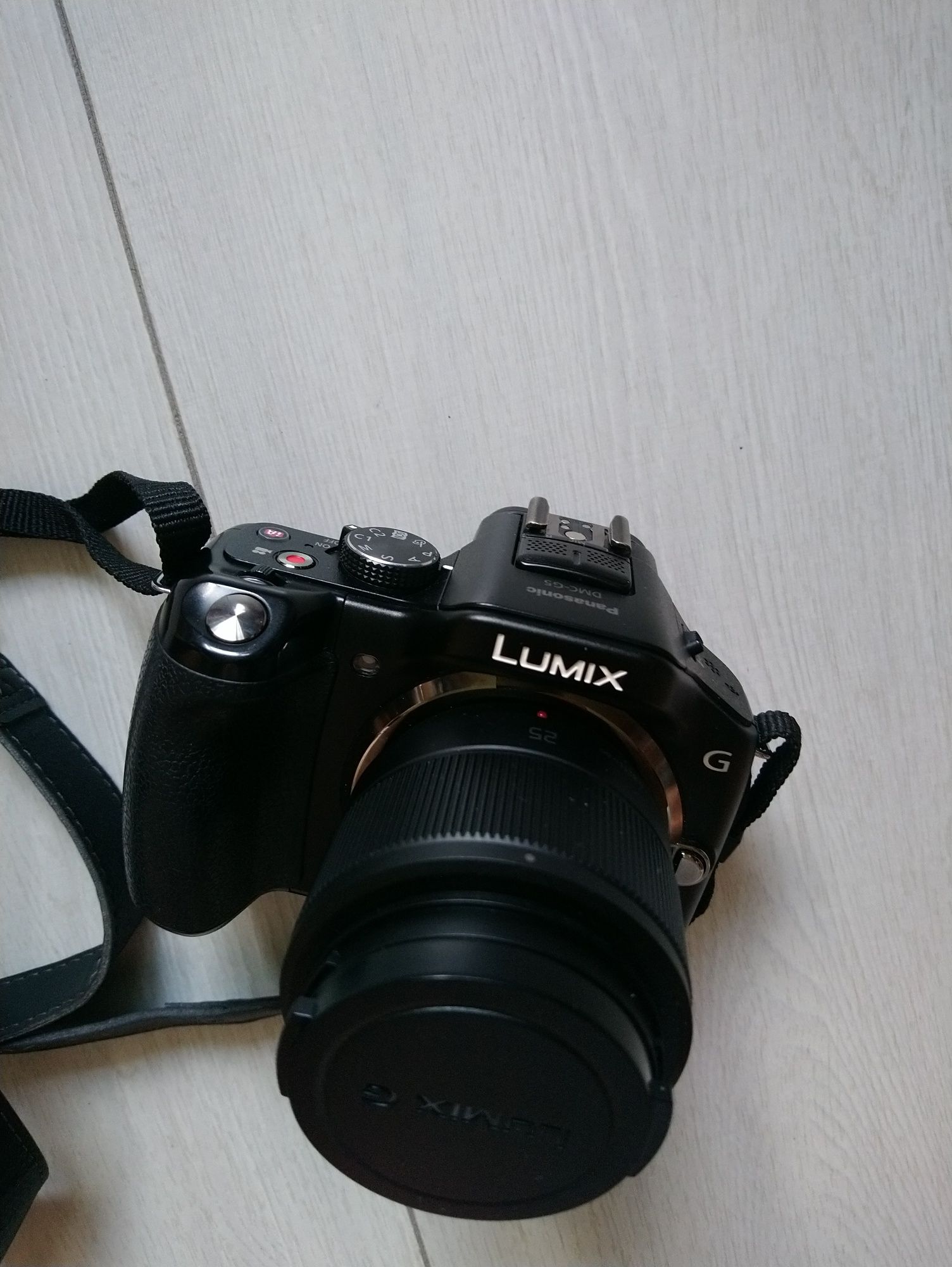 Фотоапарат Panasonic Lumix DMC-G5 ідеальний