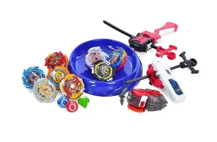 Бейблейд (Beyblade) у кейсі з ареною, 8 вовчків, 3 пускових пристрої
