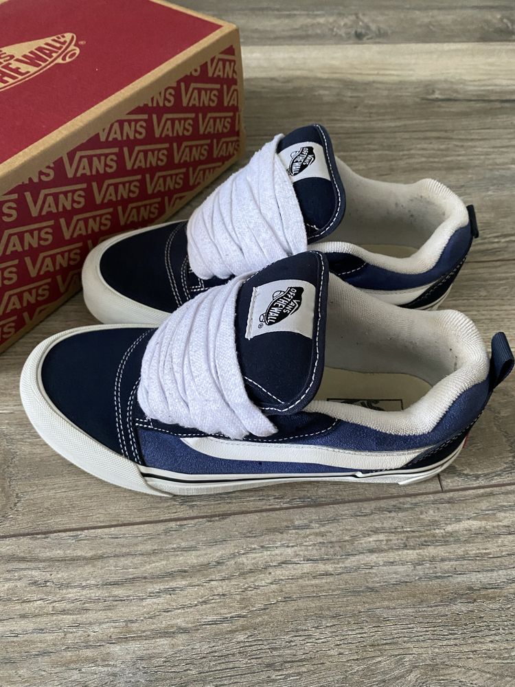 Кеди Vans Knu Skool 40р.