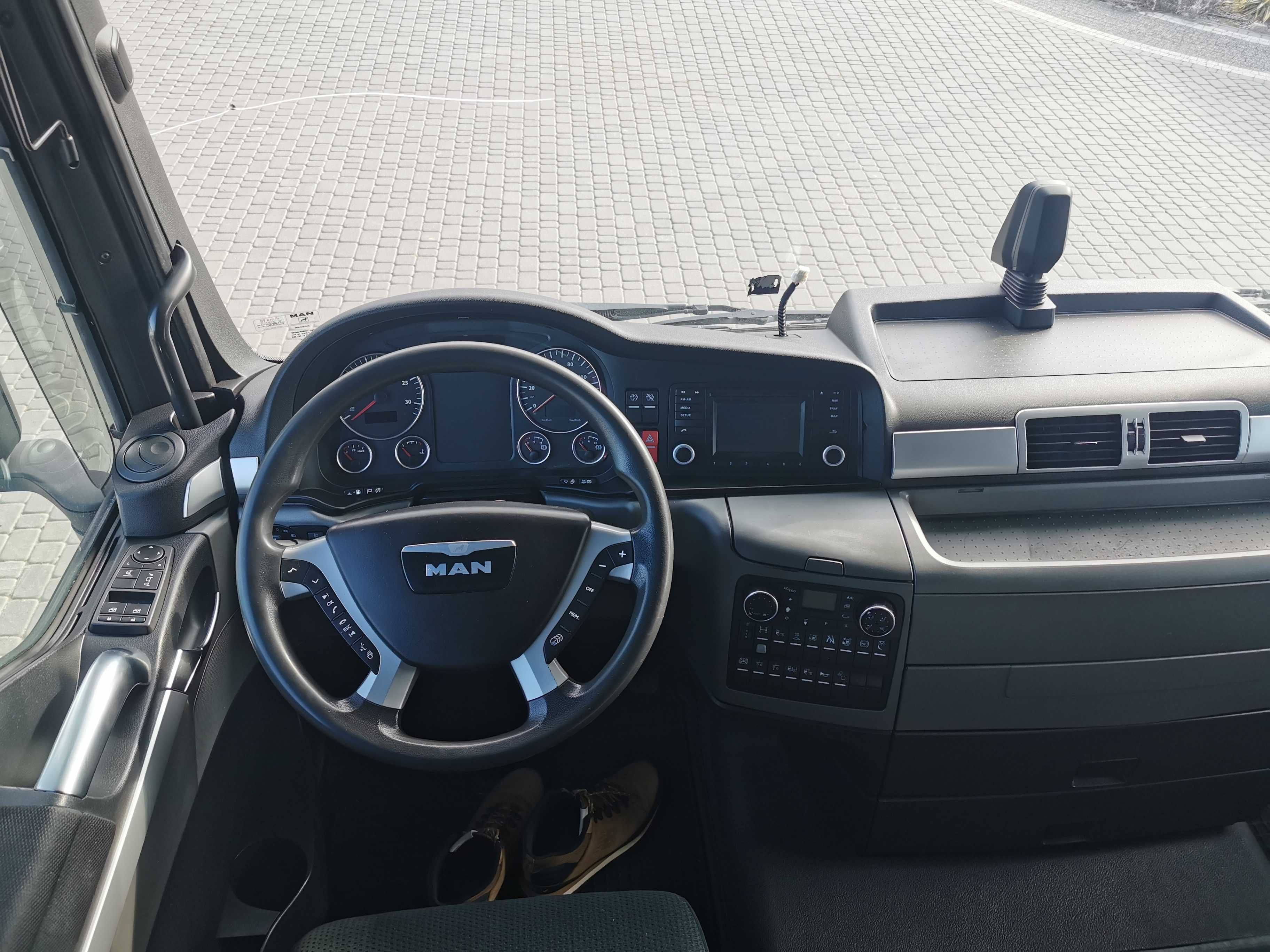 MAN TGX 18.440  Nowe sprzęgło i Akumulatory