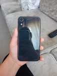 Iphone xr preto.