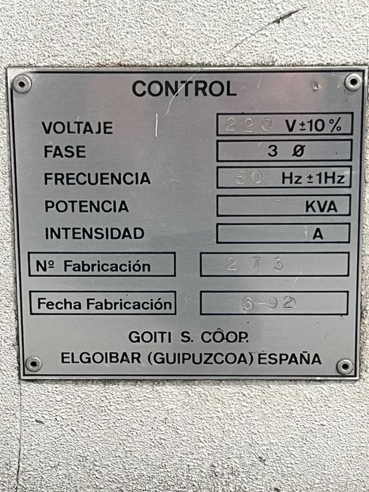 Punçunadora Goiti de 25 Toneladas