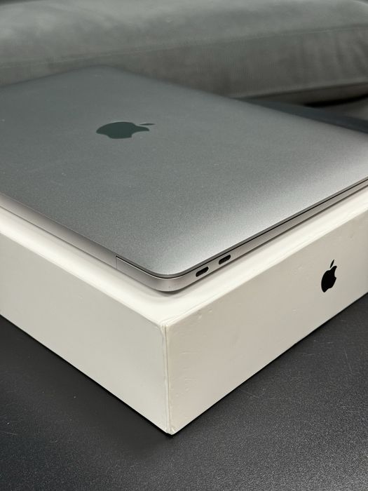 MacBook Air 13,3 Retina 2019