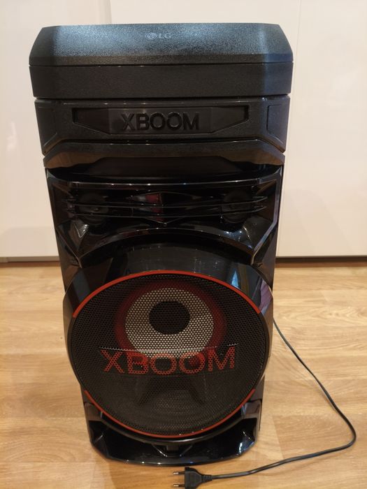 LG XBOOM Głośnik wieża