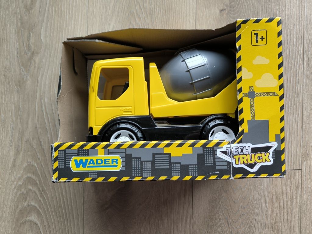 betoniarka wader 35363 TECH TRUCK POJAZD DROGOWY