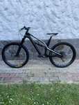 Canyon Spectral AL 6.0 2018 L 27.5 Specialized Carbon Giant Intense Yt