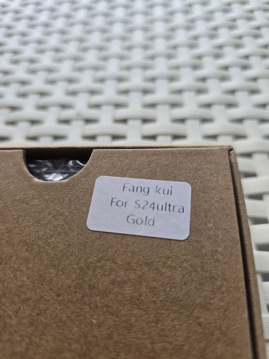 Etui do Samsung Galaxy S 24 Ultra Gold całe zamykane NOWE