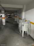 Estacionamento fechado e não coberto com 12,5m2.