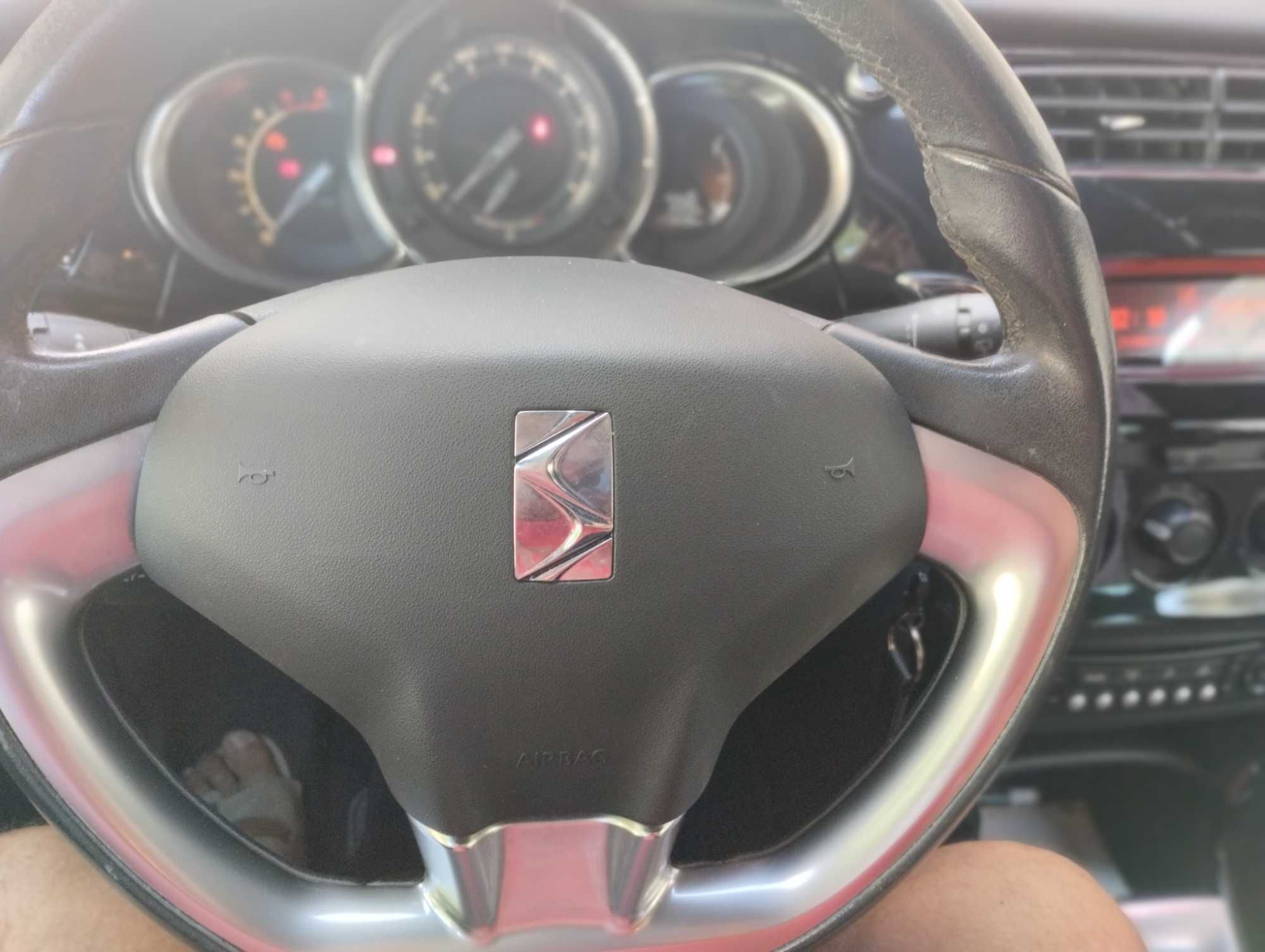 Carro DS3 CHIC - 2015 1.6D