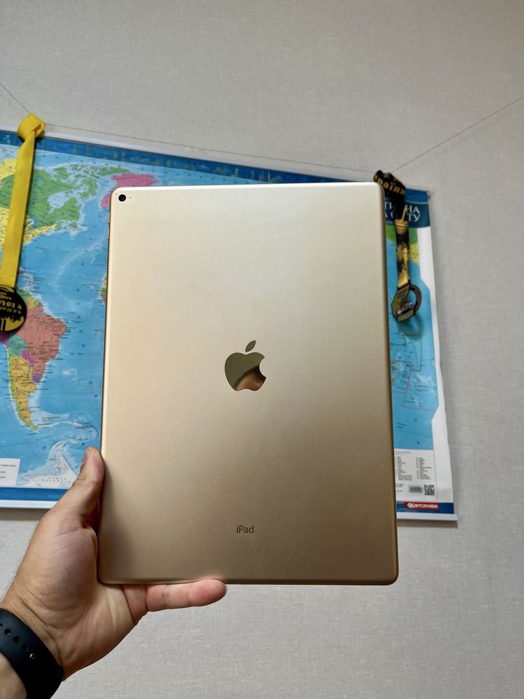 iPad Pro 12.9 128 GB з коробкою + чохол ІДЕАЛ айпад про 12.9 128 гб
