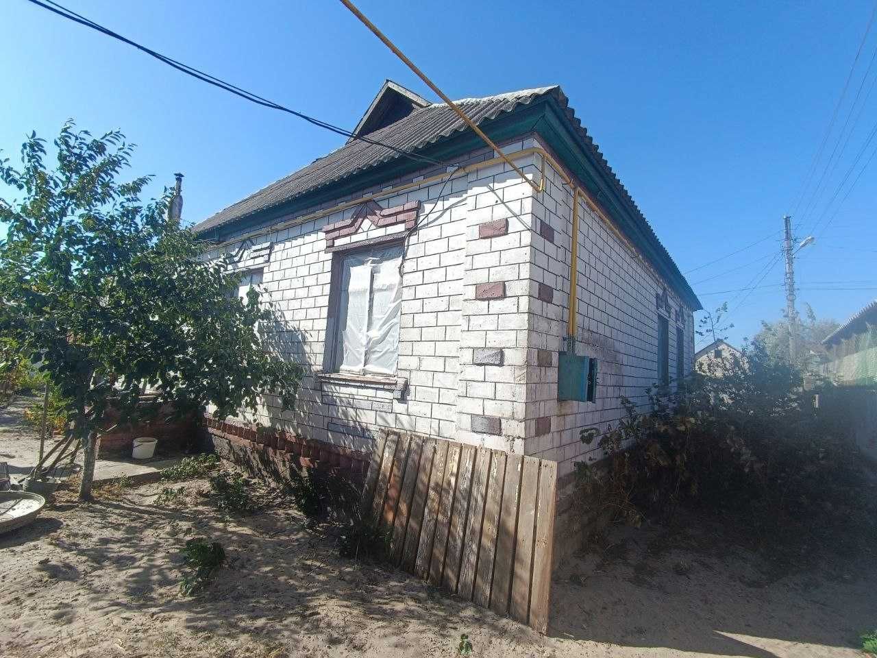 Продам дом г. Змиев с удобствами