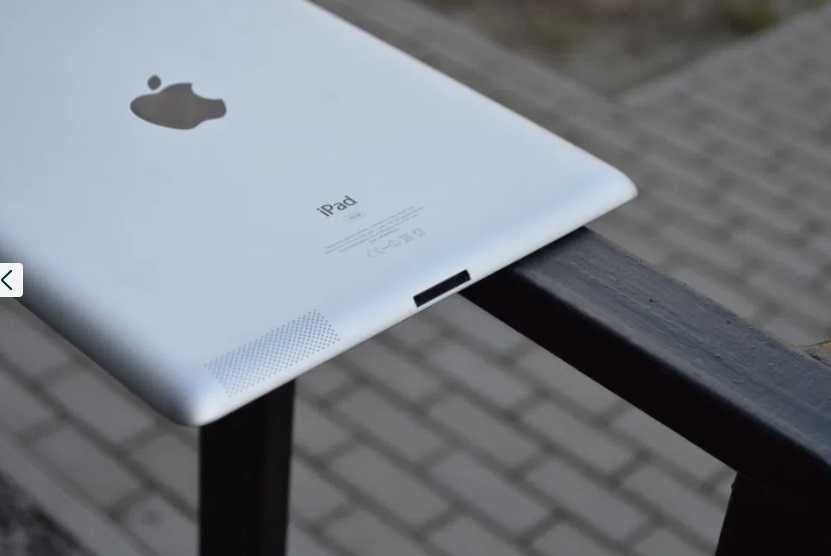 Ipad 3 в отличном состоянии + ЧЕХОЛ