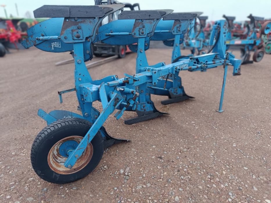 Pług obrotowy 3 skibowy Frost Mosel