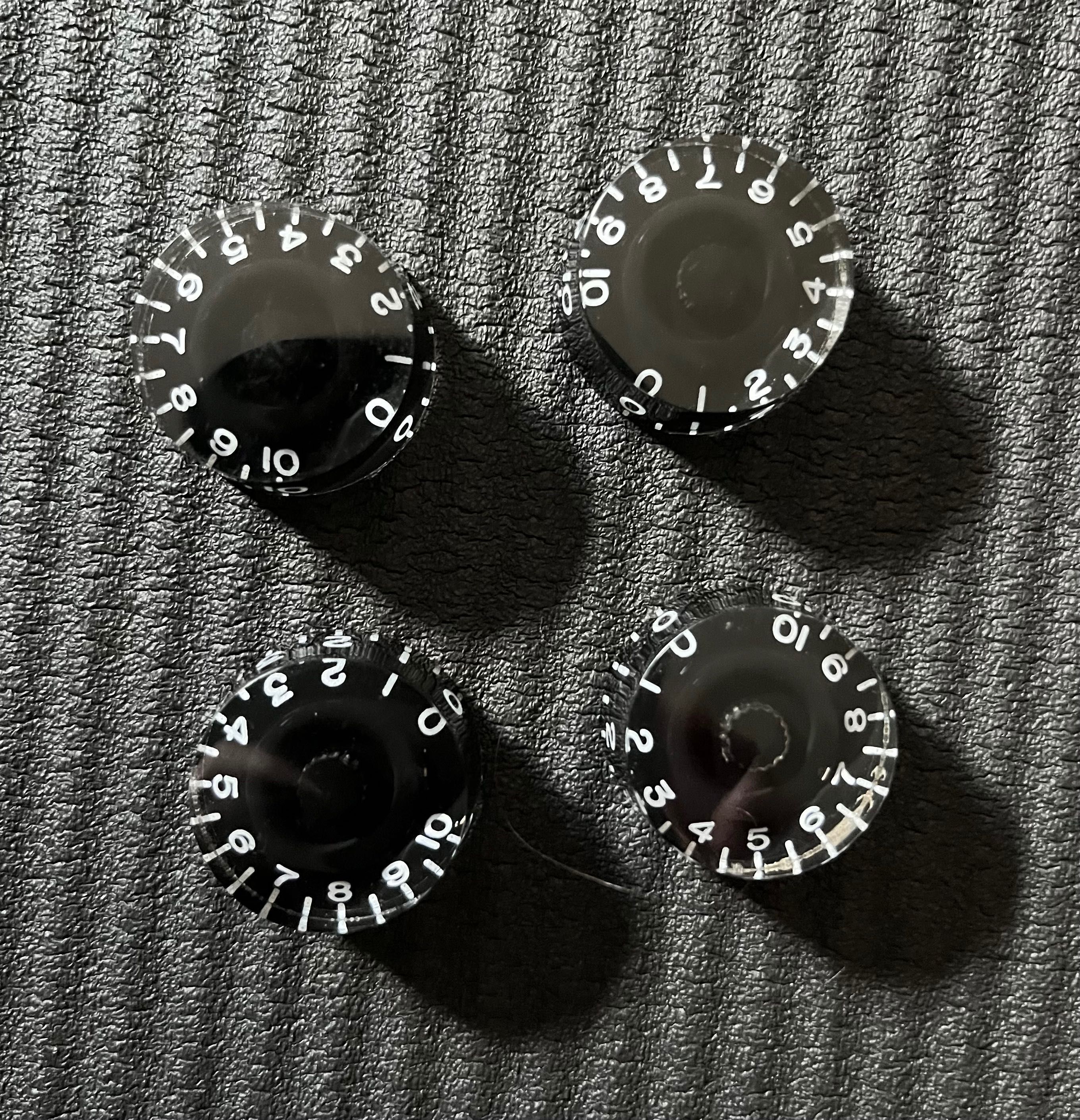 Epiphone Les Paul Goth c/ Floyd Rose e EMG81/85