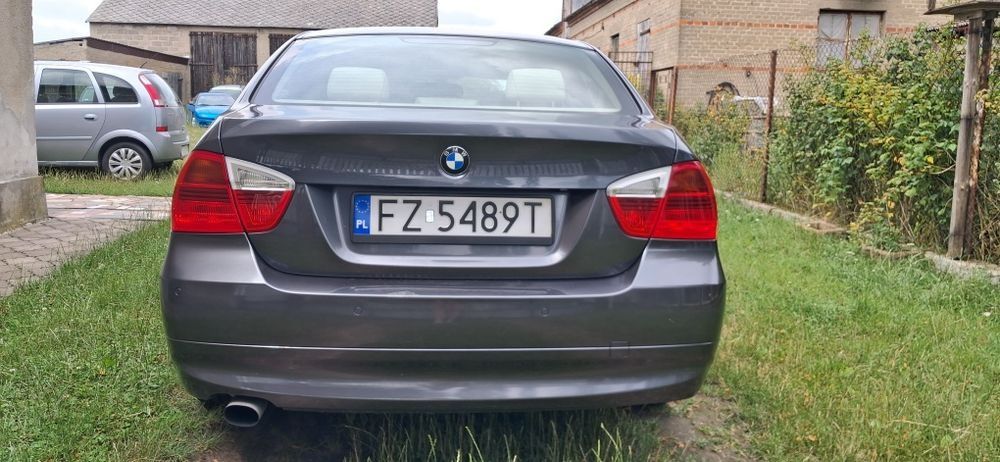 Bmw E90 320i 2005