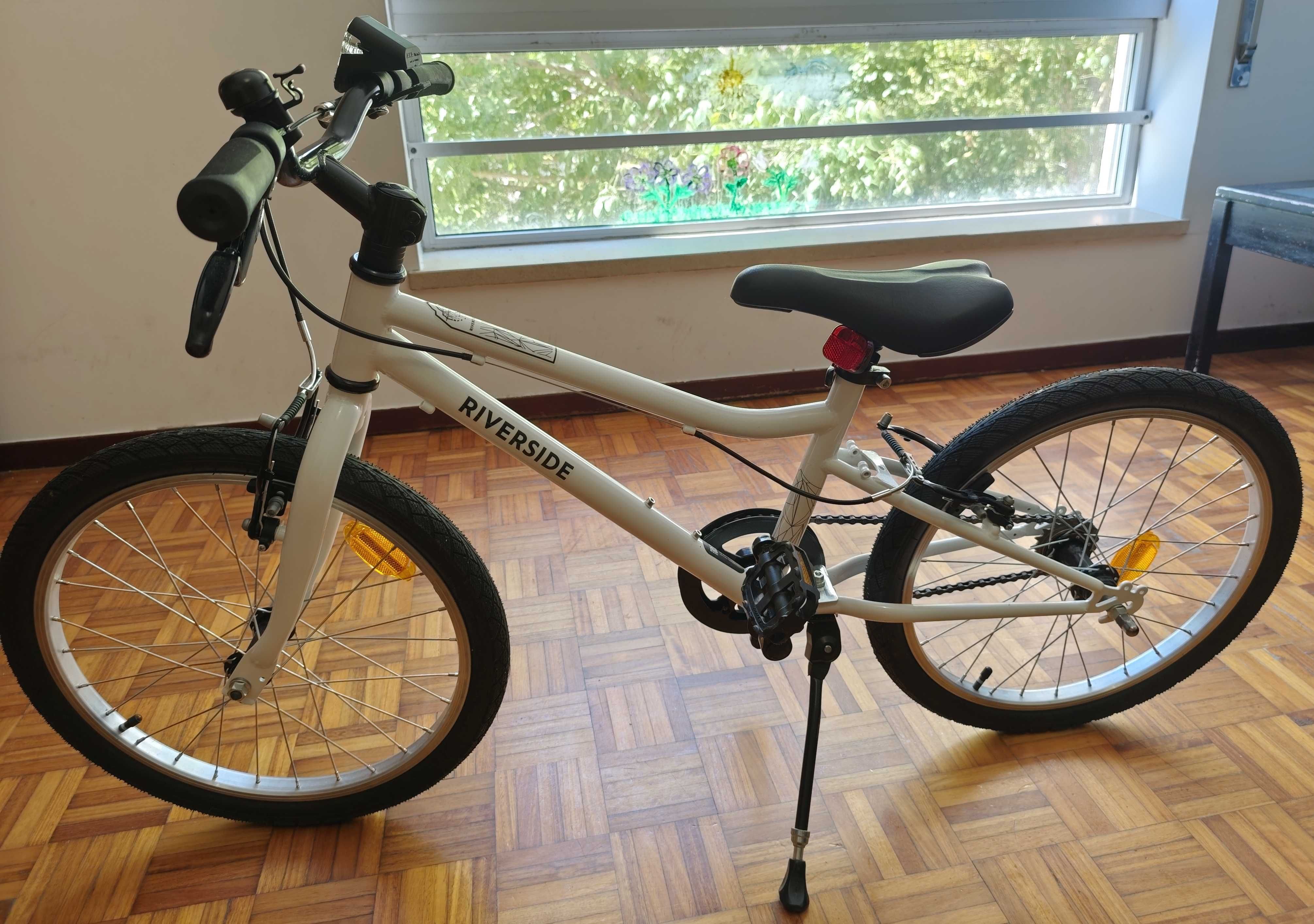 Bicicleta Riverside 20'' para crianças dos 6 aos 9 anos + capacete