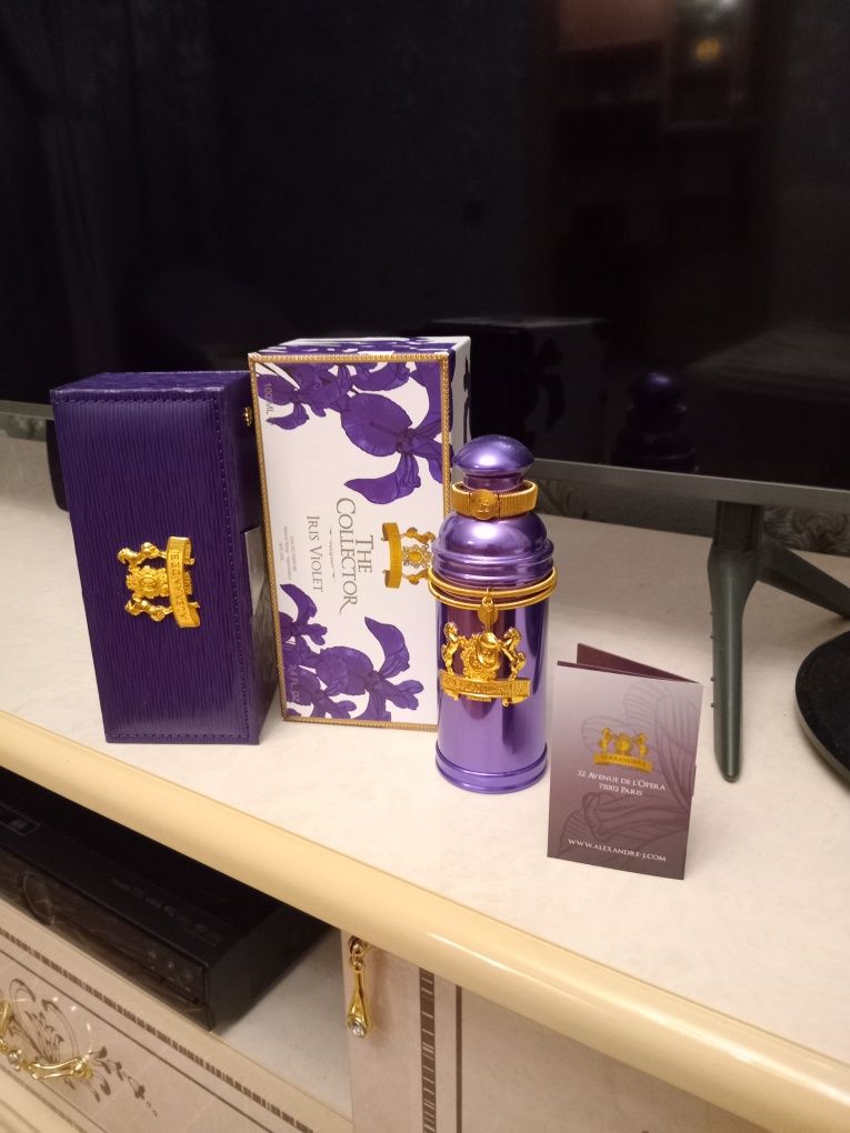 Продам духи  женские