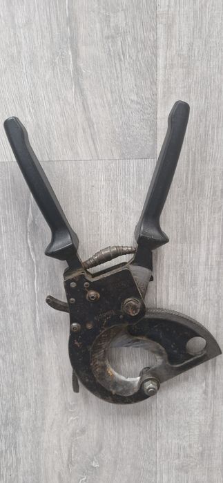 Nożyce do ciecia kabli - haupa