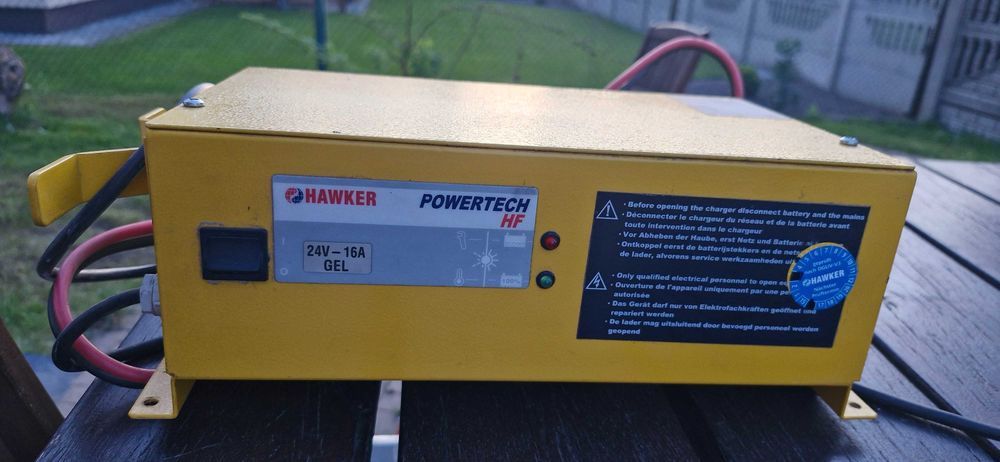 Prostownik 24V16A HAWKER do baterii żelowych