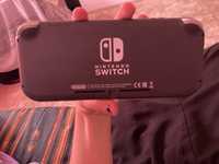 Nintendo switch lite vendo troco(muito pouco usada sem danos )