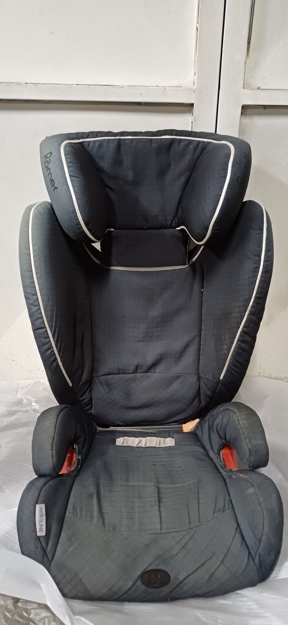 Cadeira tipo 2/3 com isofix marca romer