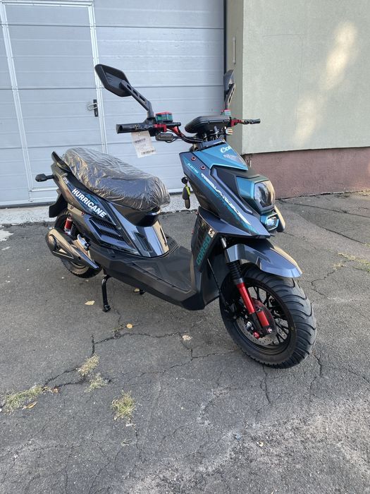 Електроскутер Corso Hurricane 2500W 72V/42Ah Lition