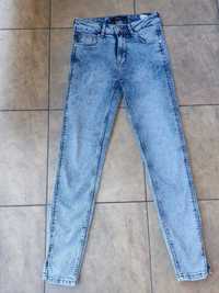 Nove spodnie jeansowe rozmiar 34/XS