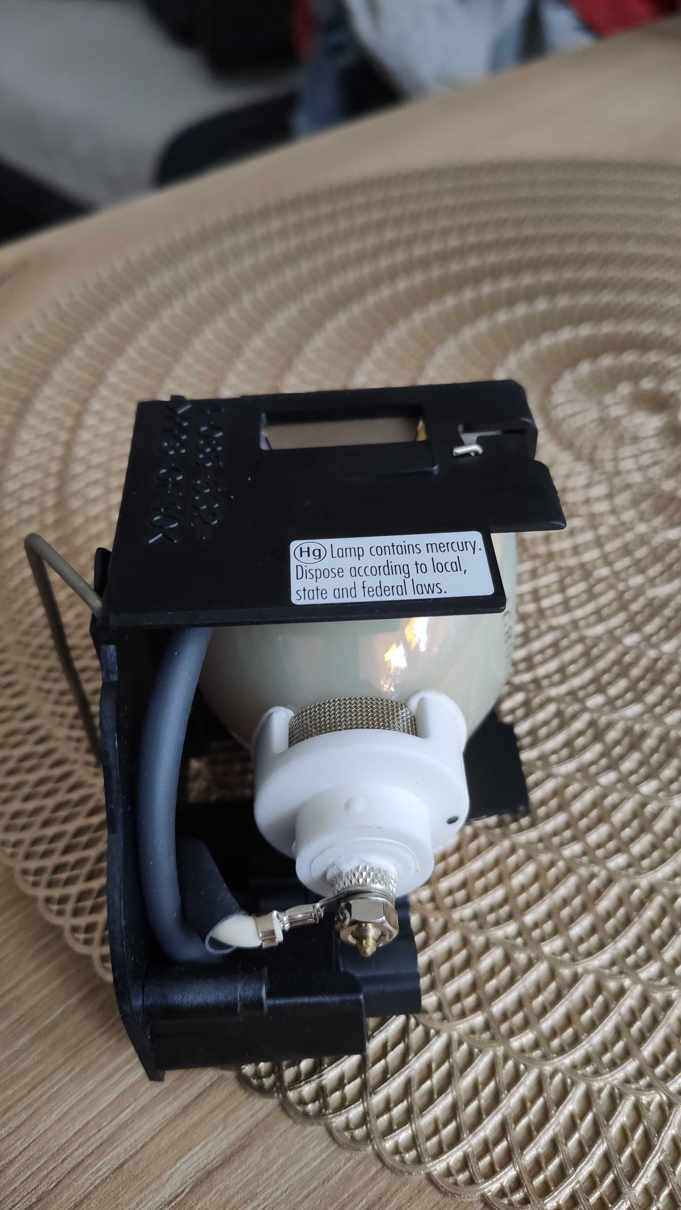 NOWA lampa z modułem,art.SONY LMP-C160, DO PROJEKTORÓW CX11 i VPL-CX11