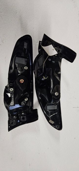 Lampa prawy lewy tyl w błotnik mazda 3 BP IV hatchback 19-21 USA