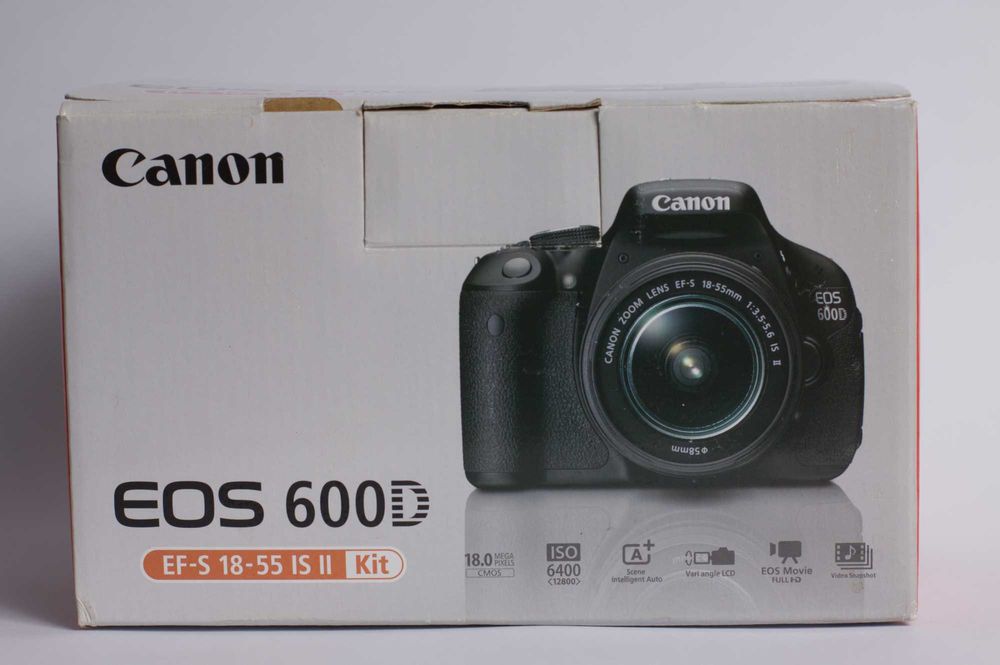 Lustrzanka cyfrowa Canon EOS 600d