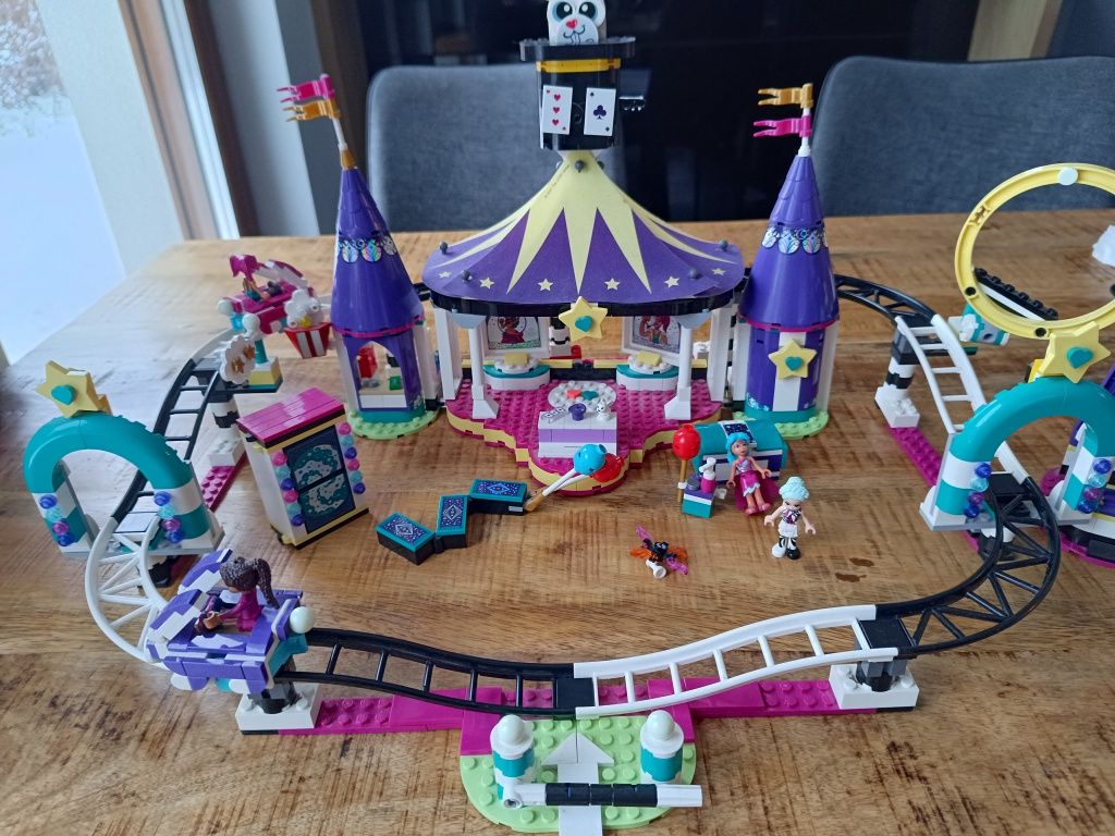 LEGO Friends 41685 Magiczne Wesołe Miasteczko