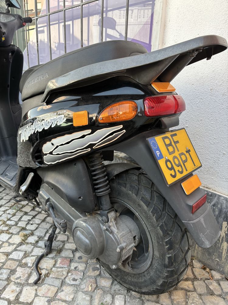 Scoter gilera typhoon 50