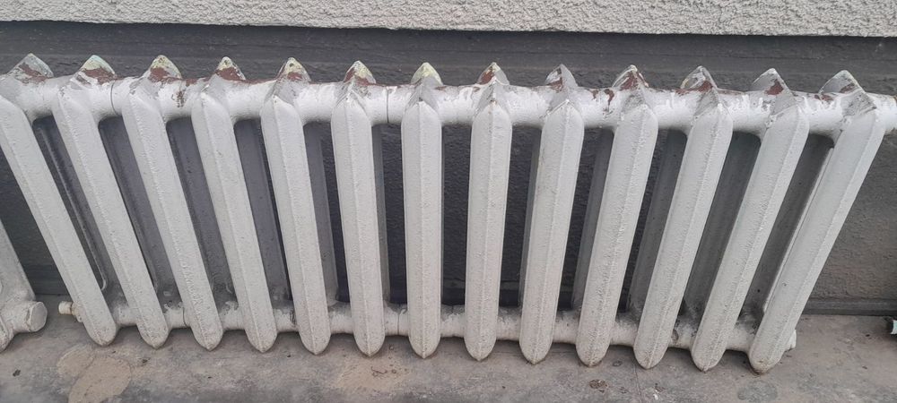 Радіатори чугунні вживанні