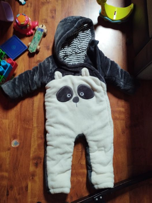 Kombinezon dziecięcy 12-18 miesięcy