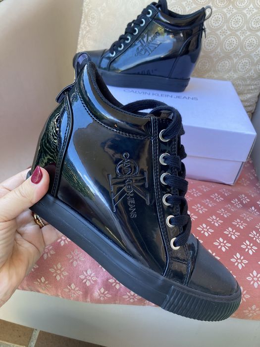Tenis bota Calvin Klein originais
