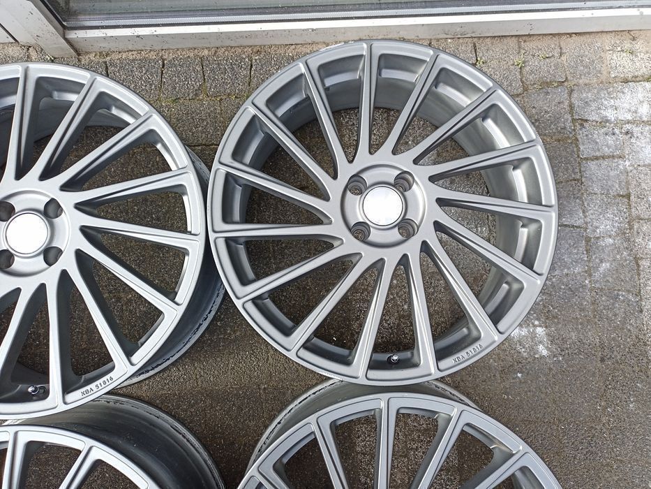 19" 4*100 Renault Clio Captur Opel Honda Vw Kia Mini Hyundai BROCK B39