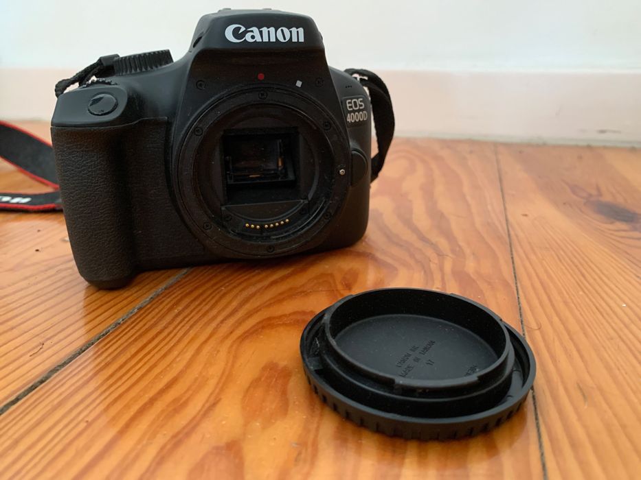 Canon EOS 4000D Camera