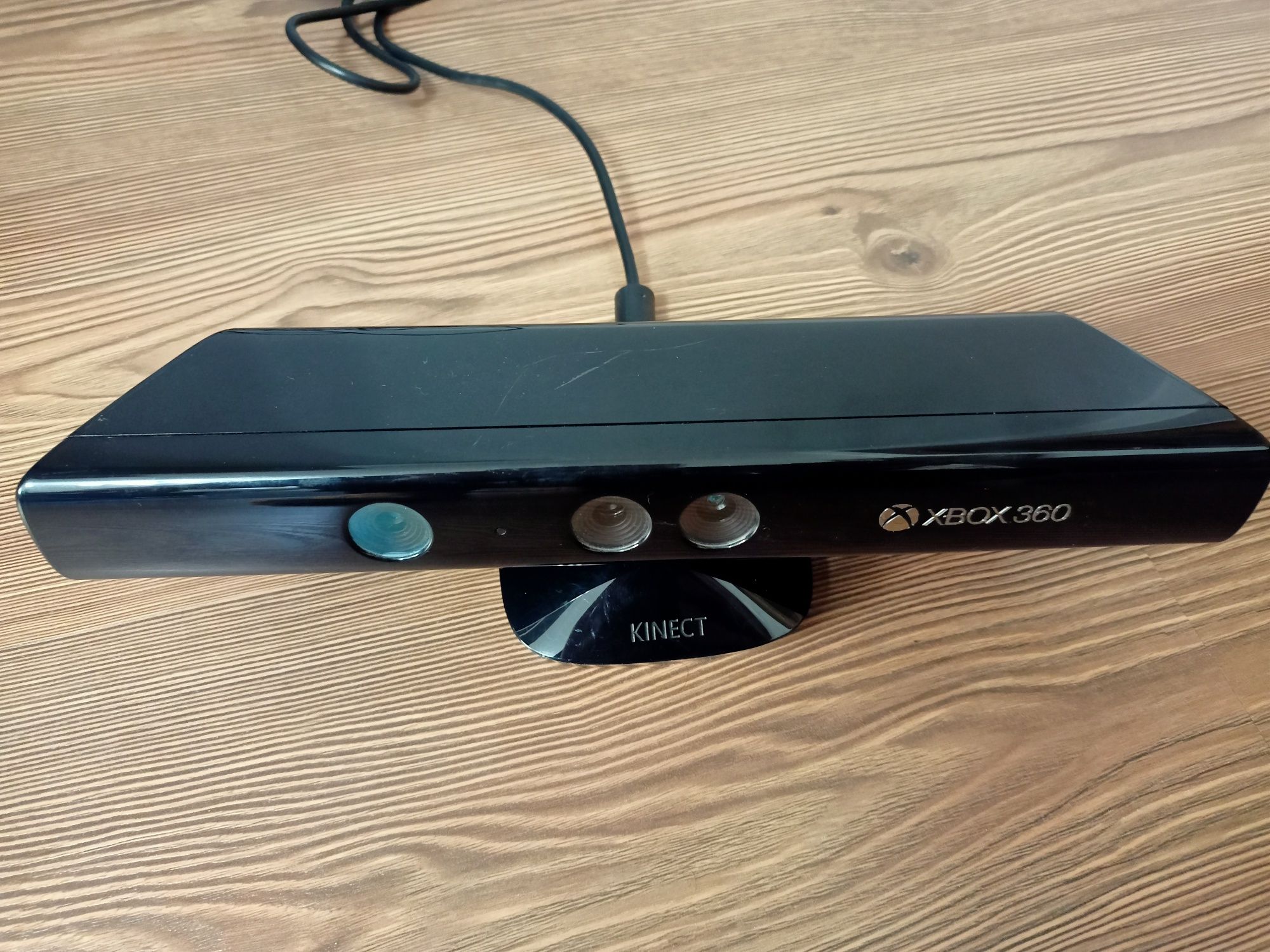 Sprzedam XBOX 360 Kinect