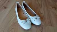 buty białe do komunii dziewczynka damskie baleriny Lasocki skóra r.36