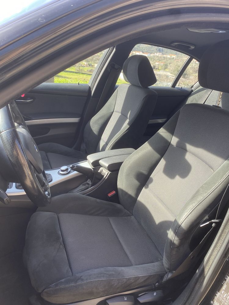 Bmw E90 320d Pack M