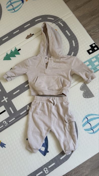 Костюм спортивний next 3-6 місяці 68 розмір