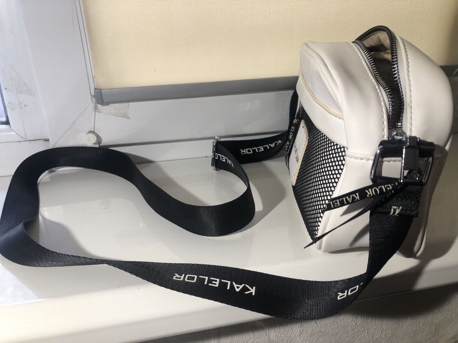 Сумочка жіноча,  білого кольору