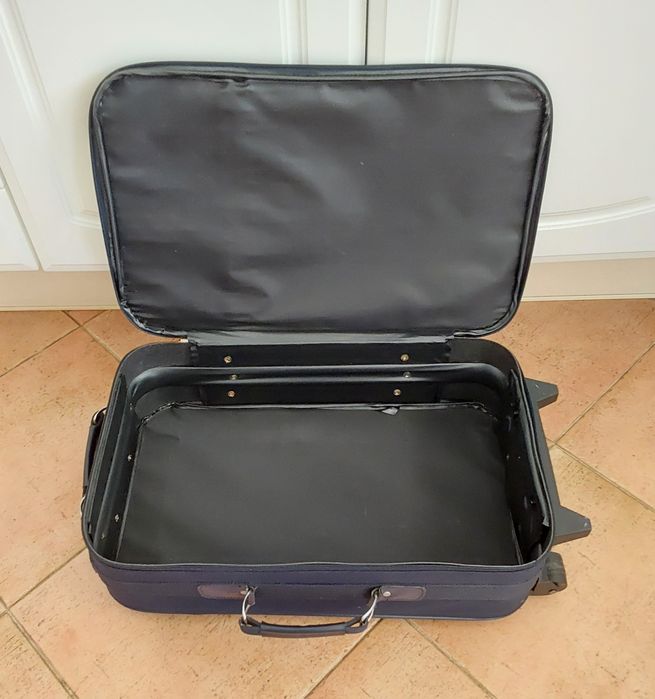 MALA DE VIAGEM DE CABINE COM TROLLEY. Casa,Viagens,Arrumação,Passeio.