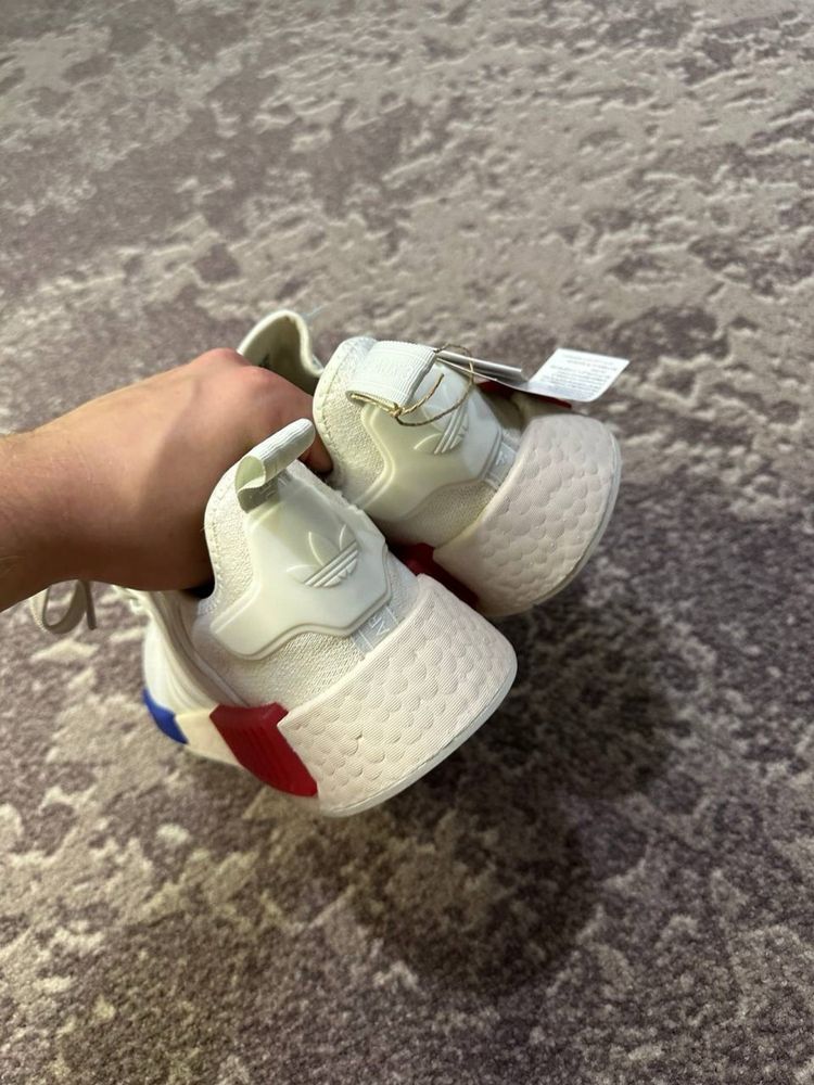 Кроссовки Adidas NMD