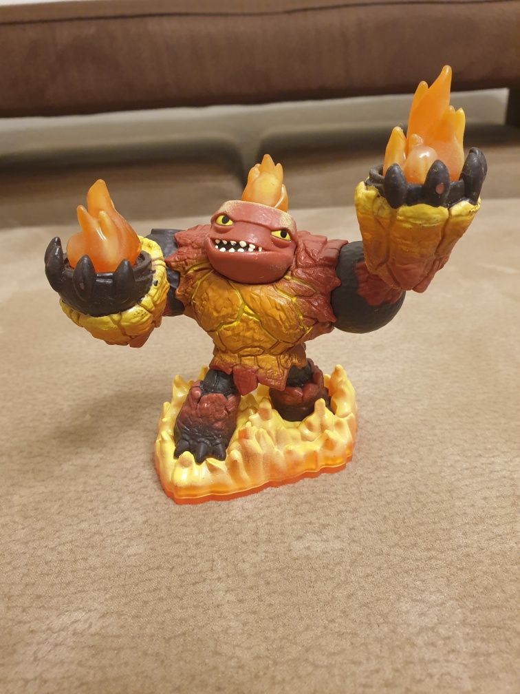 Figuras Skylanders Giants