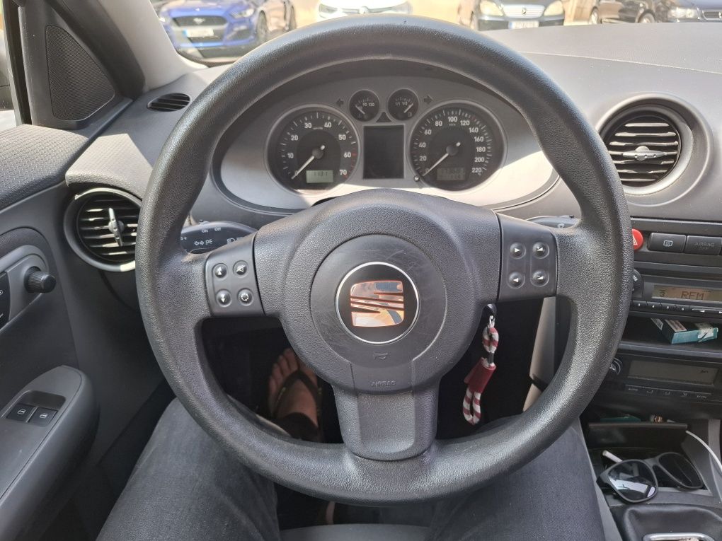 Seat ibiza 2007 selo antigo 178milkms