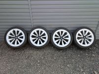 Комплект коліс Tesla 5*114.3 R19 5/114.3 19 Hankook 235/40 R19